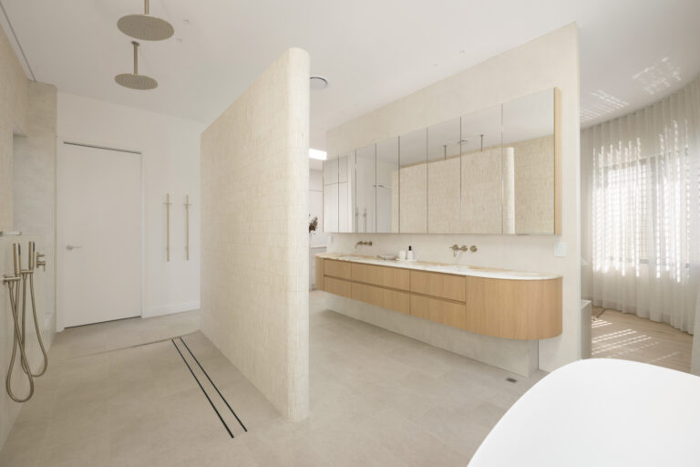 Mawarra, Buddina – Matarazzo Dolomite and Capanna Marble interior, image 7 of 24