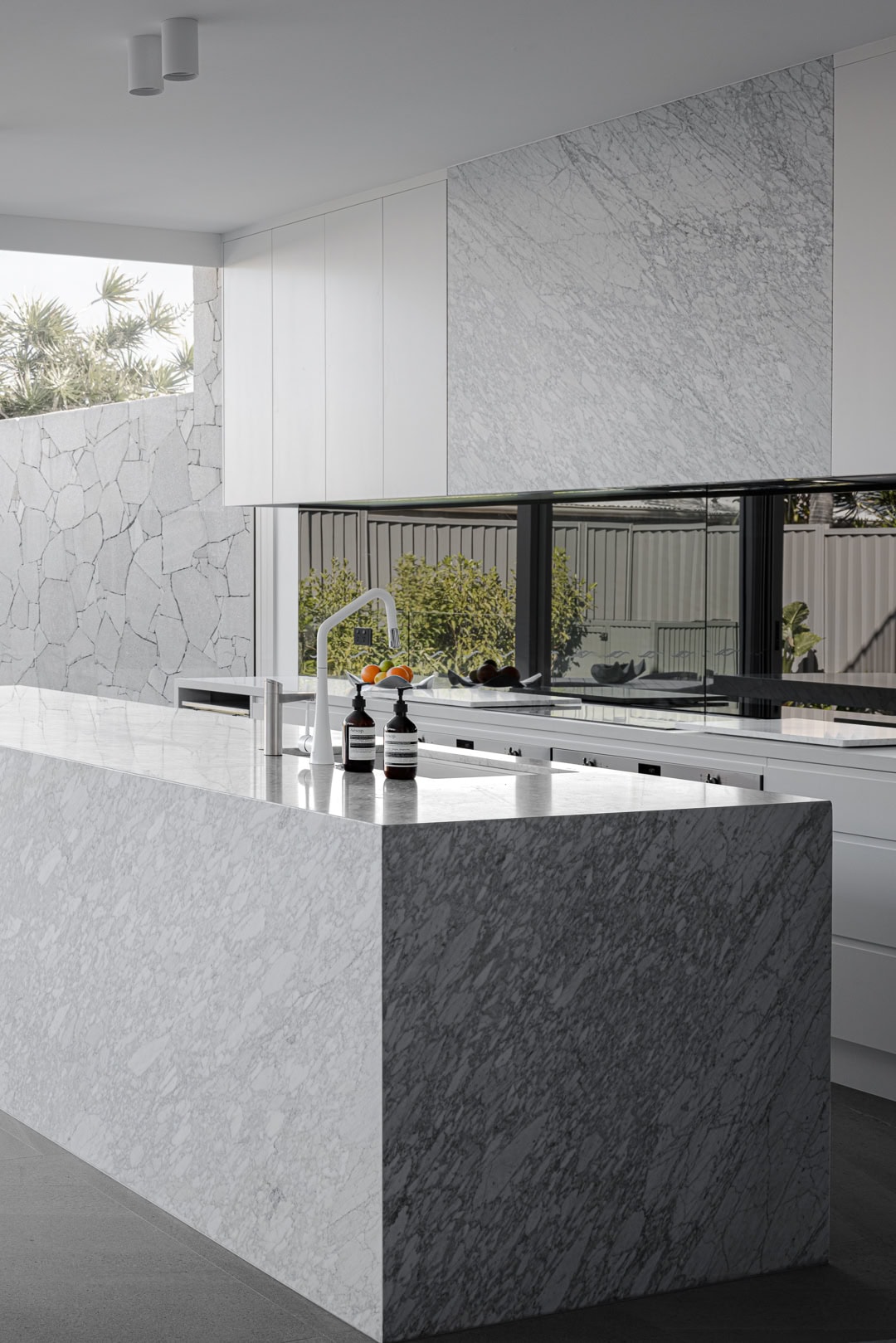 Boorook, Buddina – Carrara Marble interior, image 2 of 15