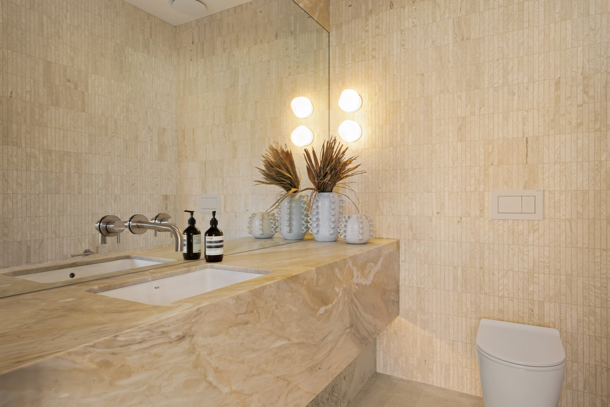 Mawarra, Buddina – Matarazzo Dolomite and Capanna Marble interior, image 9 of 24