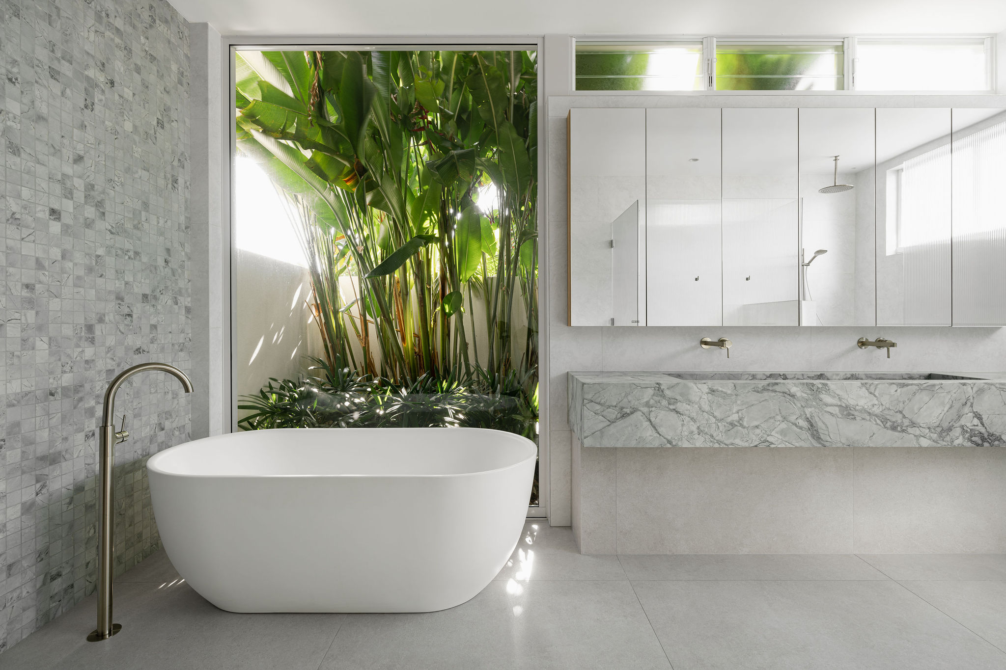 47 Mooloolah Drive, Minyama – Elba Dolomite, Superwhite Dolomite and Tundra Limestone interior, image 8 of 14