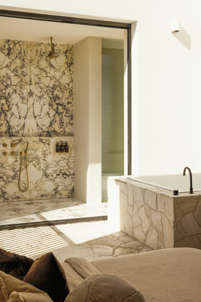 35 Yaringa Ave, Buddina – Calacatta Viola Marble, Elefanté Marble and Vein Cut Travertine interior, image 21 of 28