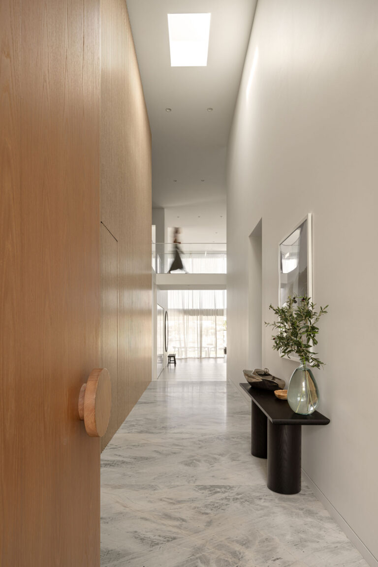 47 Mooloolah Drive, Minyama – Elba Dolomite, Superwhite Dolomite and Tundra Limestone interior, image 10 of 14