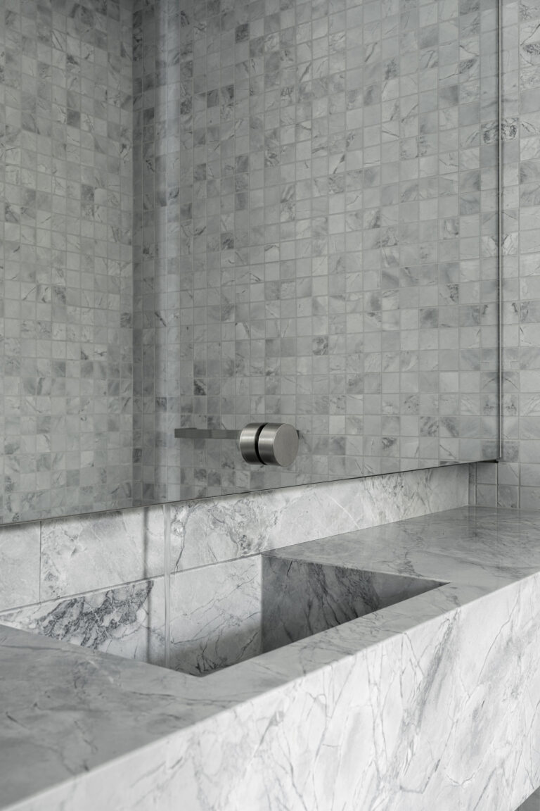 47 Mooloolah Drive, Minyama – Elba Dolomite, Superwhite Dolomite and Tundra Limestone interior, image 13 of 14